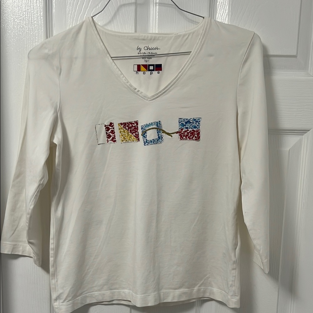 Chico's Hope Cream V-Neck Top with Lobster / Fish Design Size M / 8 (Chico’s 1)